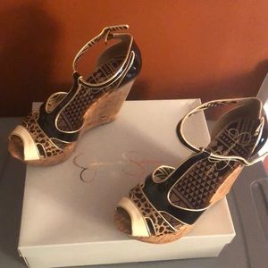 Jessica Simpson wedges